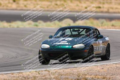 media/May-31-2025-CalClub SCCA (Sat) [[2c1a04e1ee]]/Qualifying/Group 5/Turn 4/